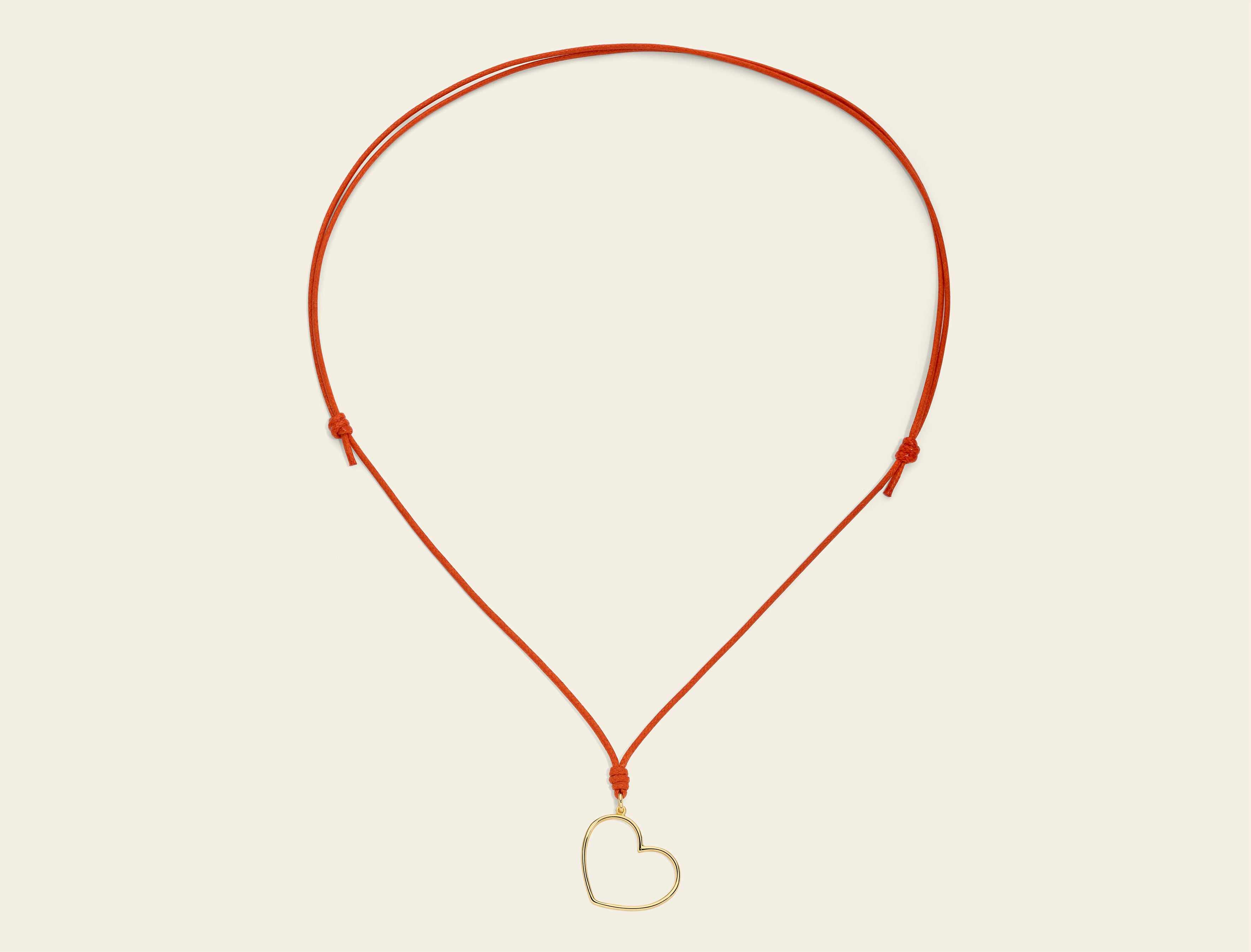 Collana cordino con cuore a filo