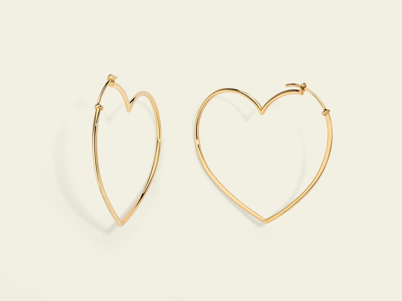 Orecchini a forma di cuore in acciaio inossidabile. Gioielli resistenti che non si ossidano. Grande gioiello a forma di cuore 3D. Regalo per lei. Regalo di Natale. - Italia Orecchini a forma di cuore in acciaio inossidabile. Gioielli resistenti che non si ossidano. Grande gioiello a forma di cuore 3D. Regalo per lei. Regalo di Natale. - Italia