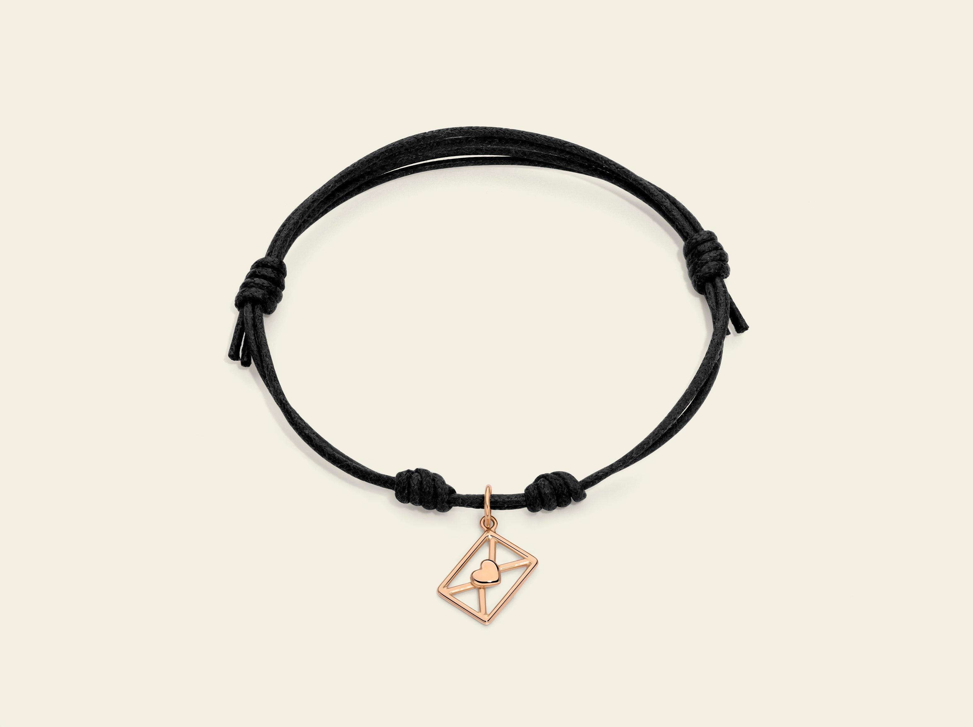 Bracciale personalizzato con pietra di nascita a cuore e disco | Merci Bracciale personalizzato con pietra di nascita a cuore e disco | Merci