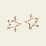 Large outlined star stud earrings