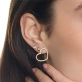 Orecchini tappabuco con cuore a filo e diamanti