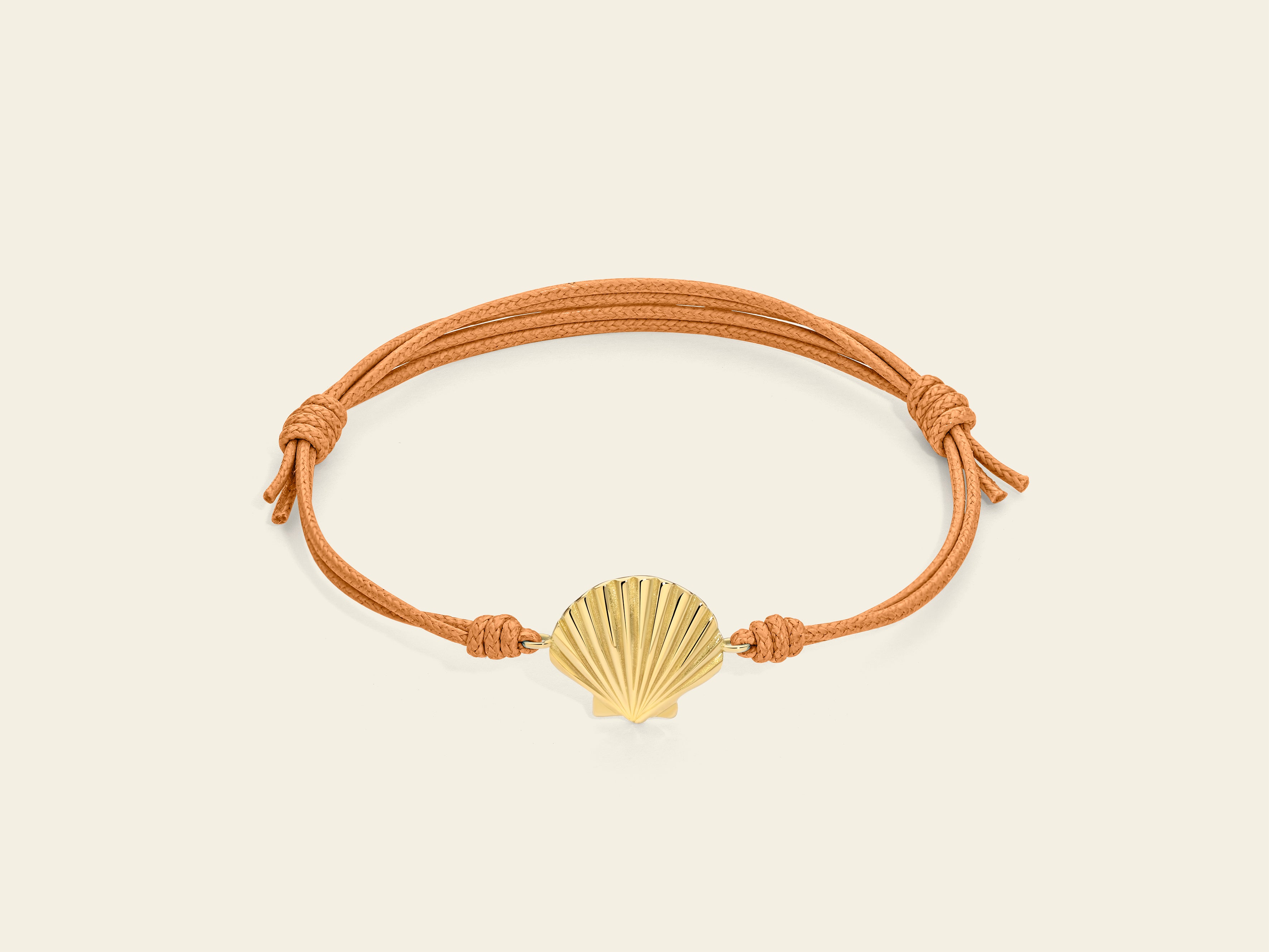 Bracciale cordino con conchiglia