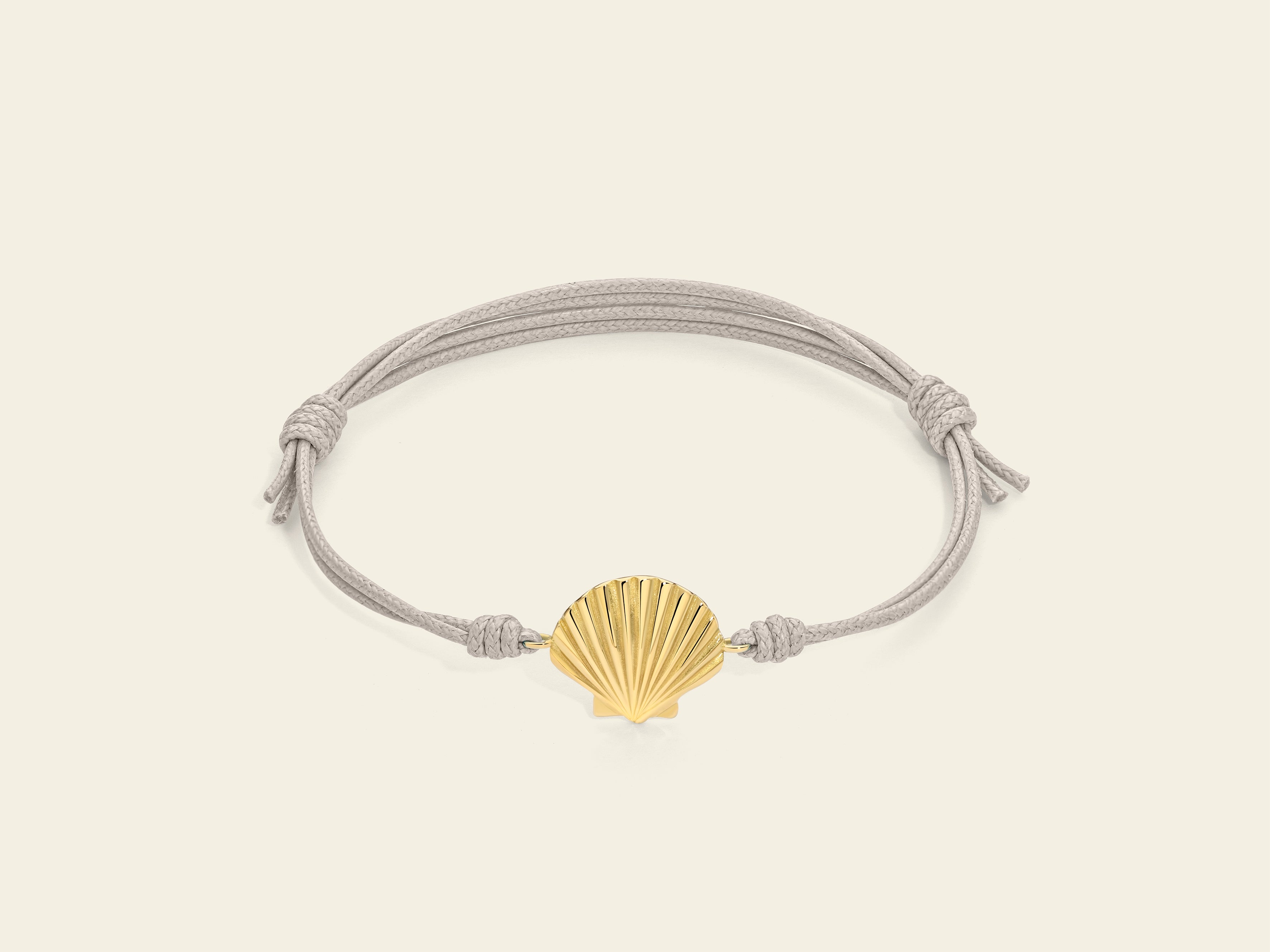 Bracciale cordino con conchiglia