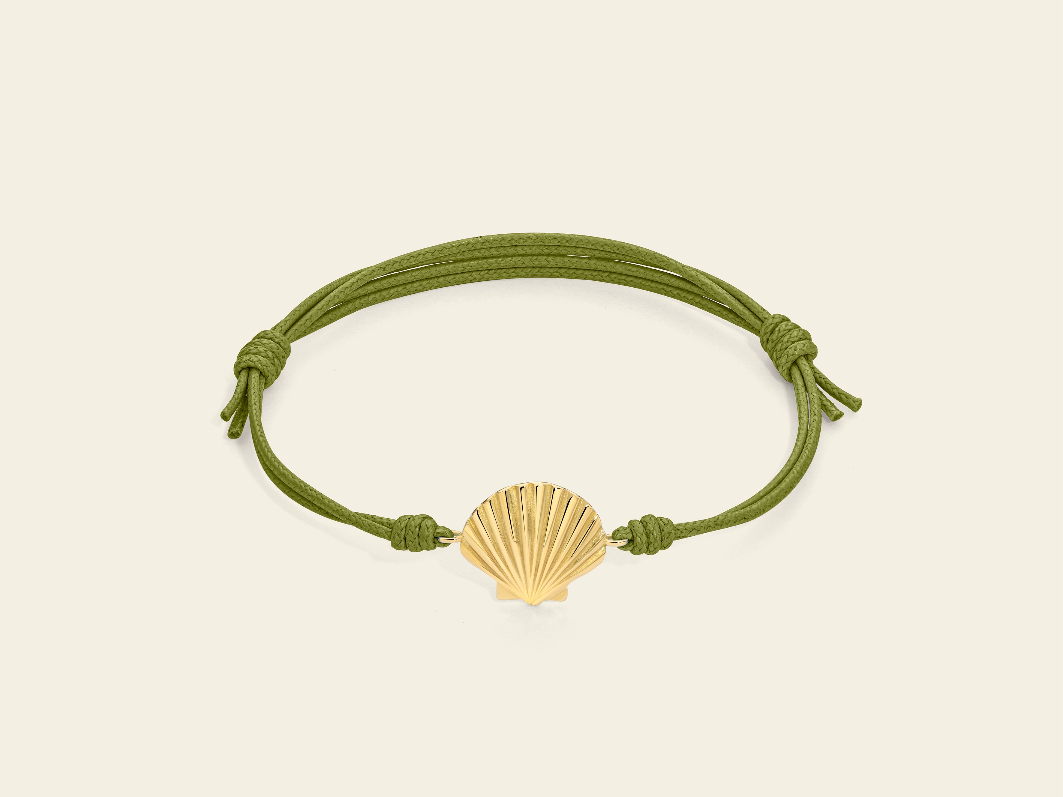 Bracciale cordino con conchiglia